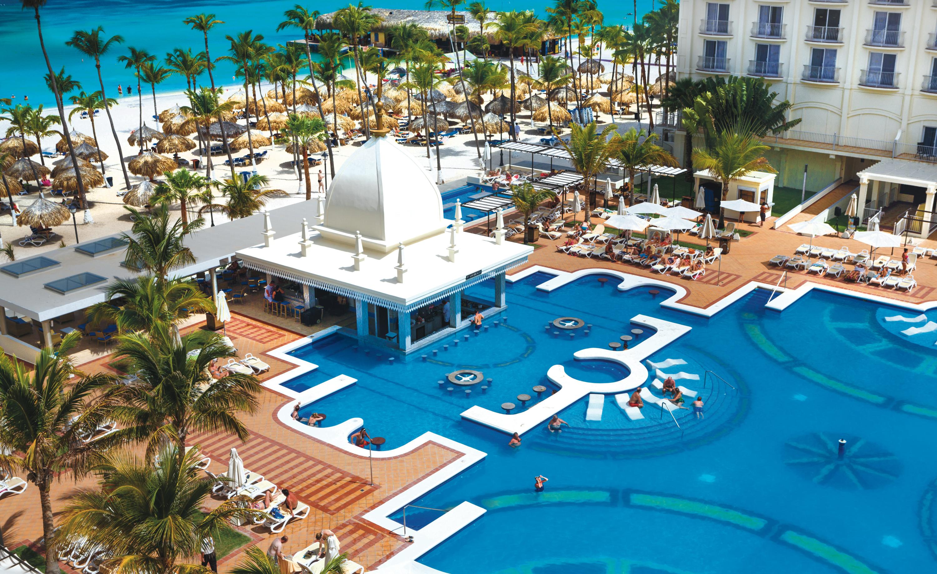 RIU Palace Aruba Aerial Swim Bar